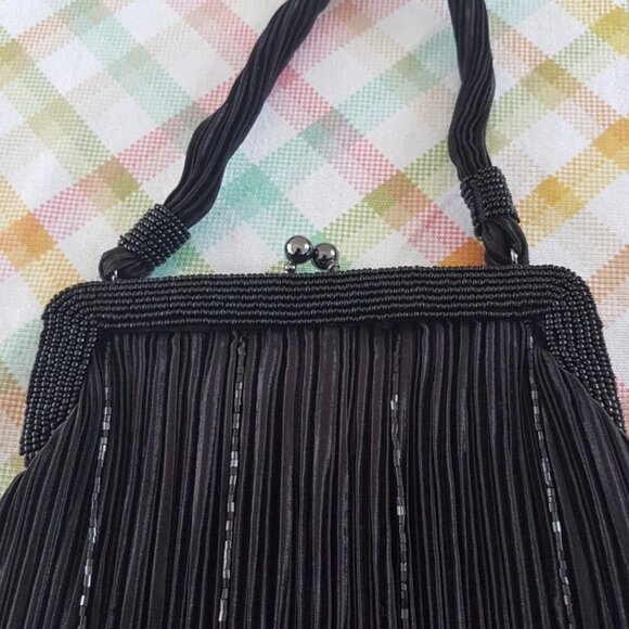 Jessica McClintock Black Beaded Evening Bag with Kiss Lock - Picture 5 of 10